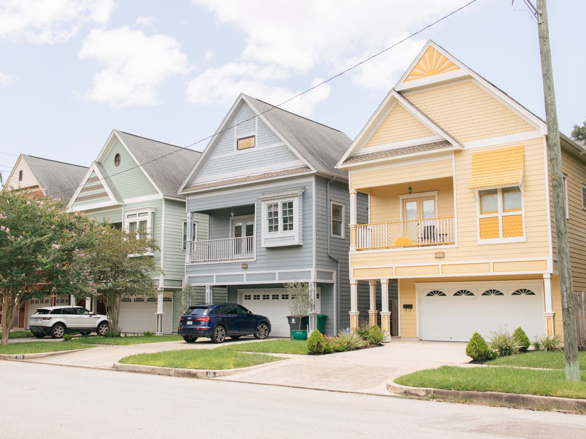 A subdivision street in Kennesaw, GA
